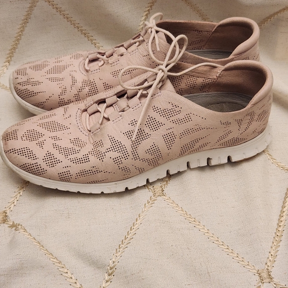 Cole Haan ZeroGrand Stitchlite Oxford Sneakers Women's 8B Blush Pink Perforated - Picture 4 of 6